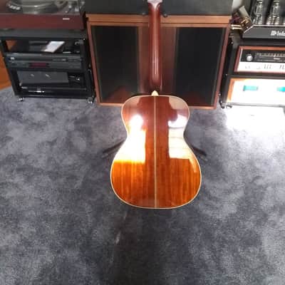 santa cruz om 12 string 2023 - sunburst image 2