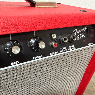 Fender Frontman 25R Series II 2-Channel 25-Watt 1x10" Guitar Amp with Reverb 2011 Texas Red image 3