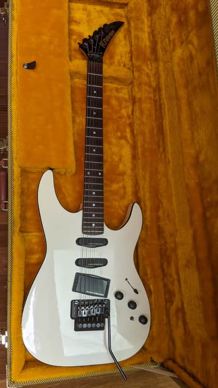 Kramer 610- 1987 White with black pinstripe image 1
