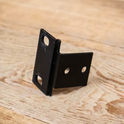 DBX Single Rack Ear for 163x/263x/363x/463x/563x Mount Bracket U283836 image 1