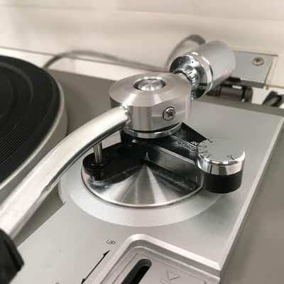 Toshiba Vintage Belt Drive Turntable Model SR-230 image 7