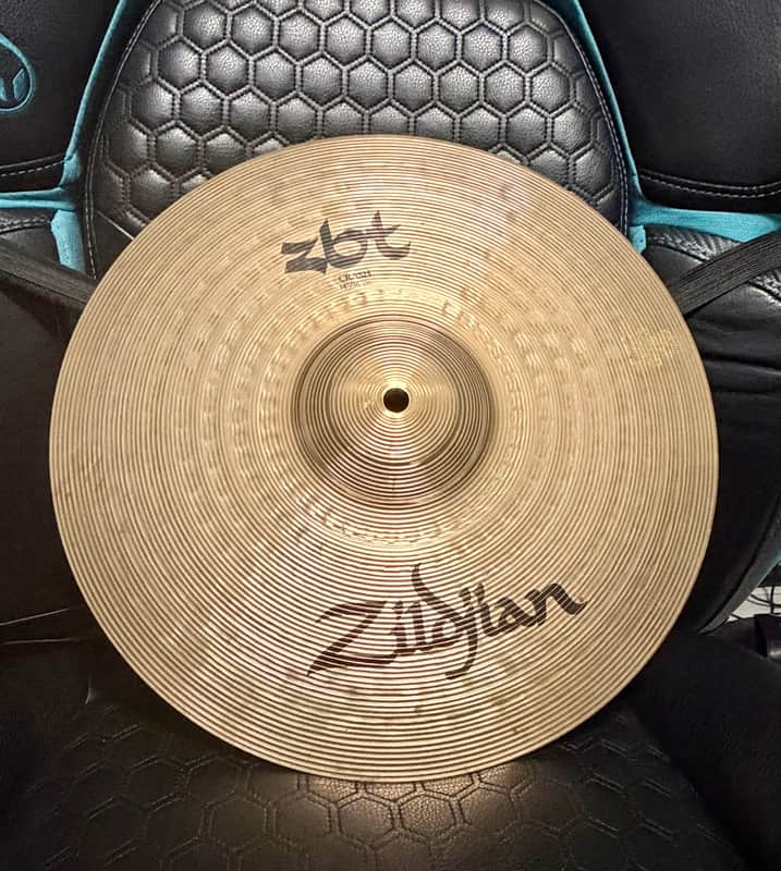 Zildjian 14" ZBT Crash Cymbal 2004 - 2019 - Traditional image 1