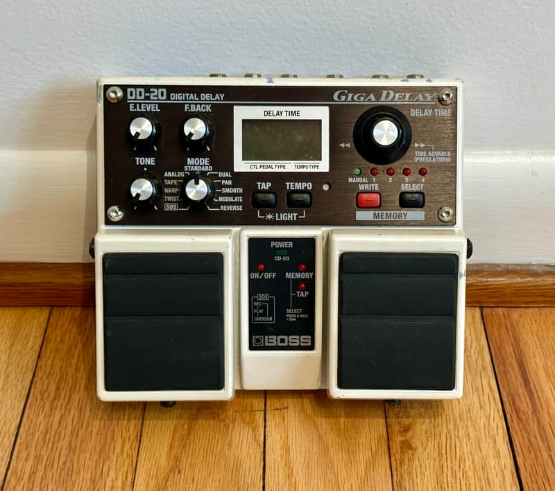 Boss DD-20 Giga Delay