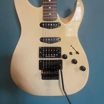 1989 Kramer Pacer Custom II in Flip Flop Champagne with HSC HSS Floyd image 3