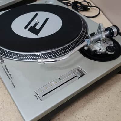 Pair of Technics SL-1200MK2 Turntables – Silver | Legendary Direct Drive DJ Turntables image 2