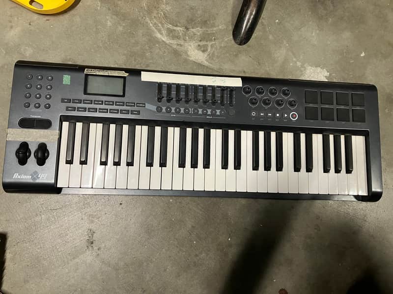 M-Audio Axiom 49 MIDI Controller | Reverb