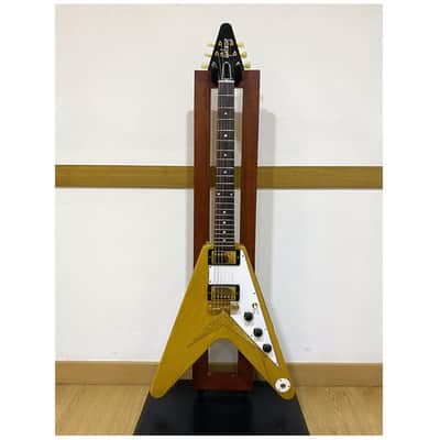 Gibson 58 Korina Flying V White Pickguard VOS image 11