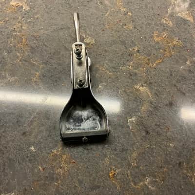 WFL (LUDWIG) P-87 Classic strainer throw off 1948-57 era image 3