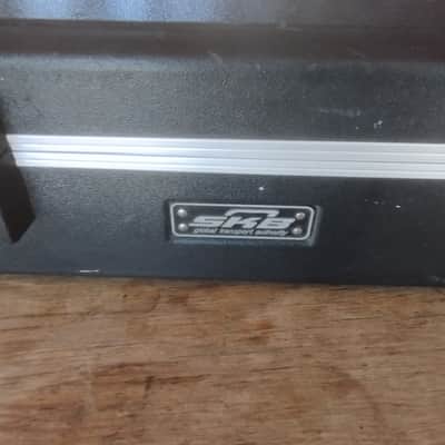 SKB  banjo case image 2