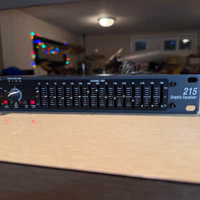 DBX 215 professional dual-channel 15-band graphic equalizer Serviced Works Great image 6