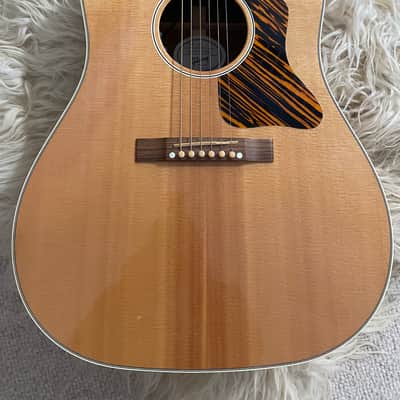 Gibson USA J35 electro acoustic 2017 - Natural, immaculate condition, never used ! image 1