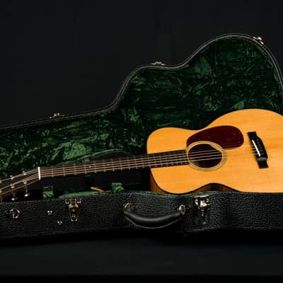 Bourgeois 00 12-Fret “The Coupe” Full Aged Tone Flamed Maple and Adirondack Spruce Used (2022) image 25