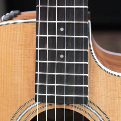 Taylor 214ce-N Nylon Grand Auditorium Acoustic/Electric Guitar with Gig Bag image 10