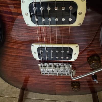 2025 PRS SE Custom 24 - Black Gold Burst w/Locking Tuners image 3