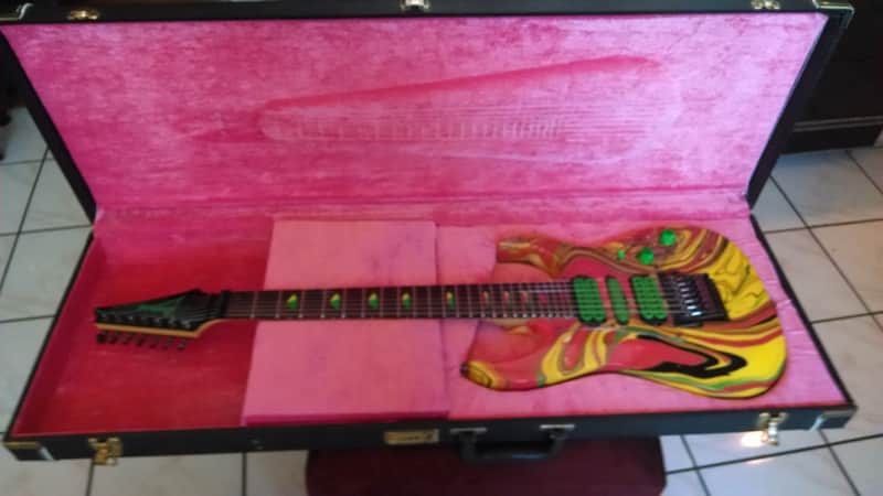 IBANEZ UNIVERSE UV77MC 1990 MULTI COLOR image 1
