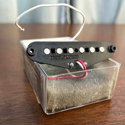 1990's USA Fender American Standard Stratocaster Single Coil Guitar Pickup 6k with white cover image 2
