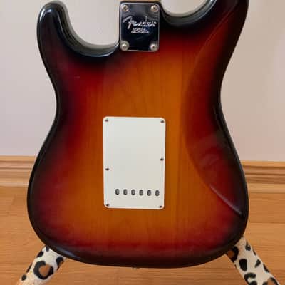 Fender Stratocaster Voodoo 2001 - Sunburst image 6