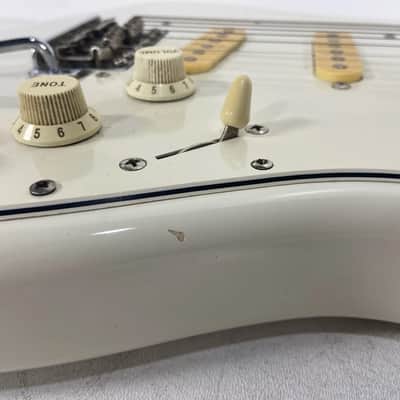 Squier Wayne's World Stratocaster 1992-1993 - Olympic White image 9