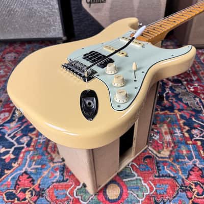 *Video* Yngwie Malmsteen Signature Stratocaster *Yngwie Signature* 1999-2000 Fender ST-71 140YM CIJ image 18