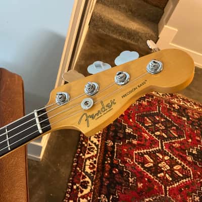 2025 Fender American Professional II Precision Bass - Olympic White image 6
