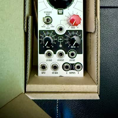 *New-in-Box* Xaoc Devices Kamieniec II (Version 2) Fully Analog Resonant Phase Rotator (Phaser) - Inspired by Iconic 1970s Phaser Effect Units - Made in Poland 🇵🇱 image 5