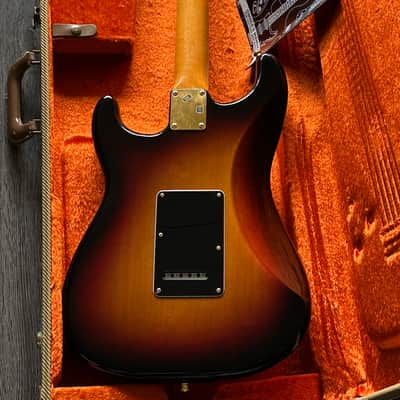 Fender Stratocaster SRV Stevie Ray Vaughan with Case image 11