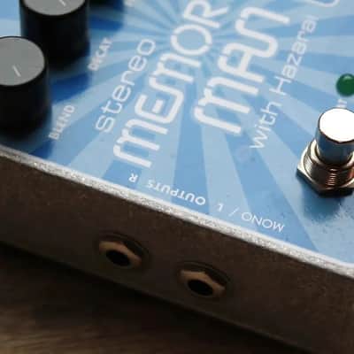 Electro-Harmonix Stereo Memory Man With Hazarai Digital Delay / Looper, Blue image 6