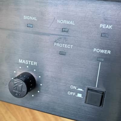 Toa P-912MK2 120W power amplifier with U-03S input module image 3