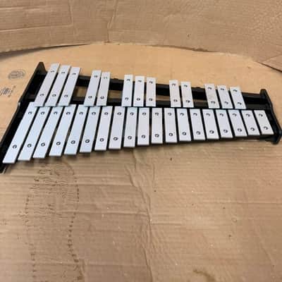 Pearl Xylophone Kit with Carrying Case and Mallets - As Is image 2