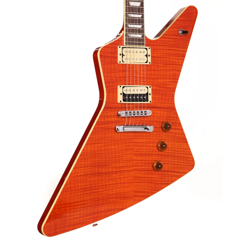 https://rvb-img.reverb.com/i/s--S7VFSCOp--/quality=medium-low,height=800,width=800,fit=contain/a8272d02-a41b-4cf2-be91-2e296844cf65.jpg