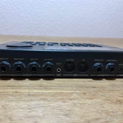 Alesis SR-16 Drum Machine 1990s - Black image 2