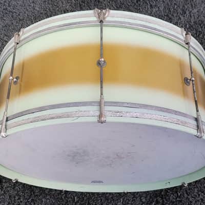 30's Ludwig Mint/Gold Duco 2PC (26"x10" BD + 15"x12" Brass Tube Lug FT) Drum Set image 14