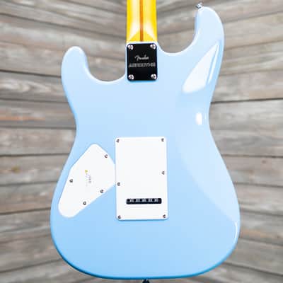 Fender Aerodyne Special Stratocaster Guitar - California Blue image 4