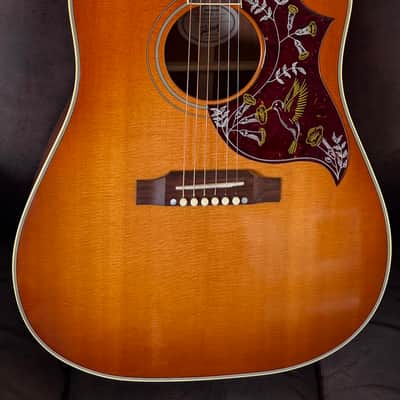 2010 Gibson Hummingbird Standard w/ LR Baggs Element Electronics – Cherry Sunburst – Excellent Condition – Original USA Bozeman Build – OHSC image 2