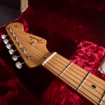 Fender American Vintage '56 Stratocaster 2013 2-Tone Sunburst image 3
