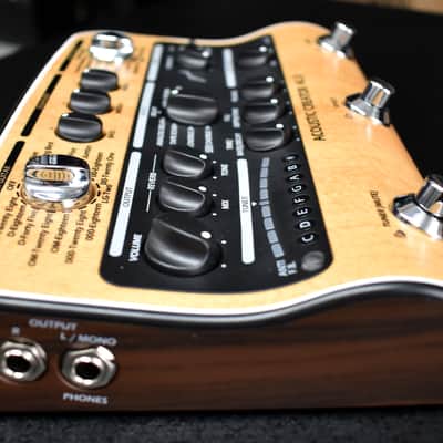 Zoom AC-3 Acoustic Creator Guitar DI/Effects Pedal image 3
