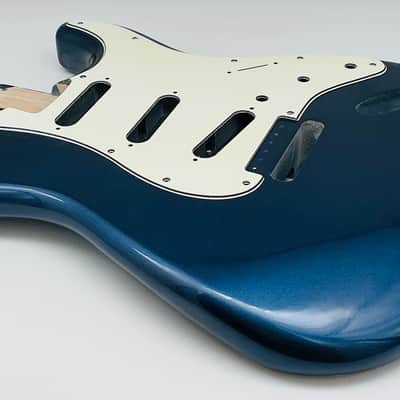Show Me Nitro Finishes 3lbs 12oz Nitro Lacquer S-Style - Dark Lake Placid Blue image 3