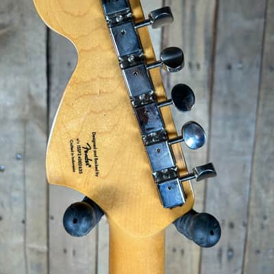 Squier Classic Vibe '70s Stratocaster Electric Guitar- Natural image 6