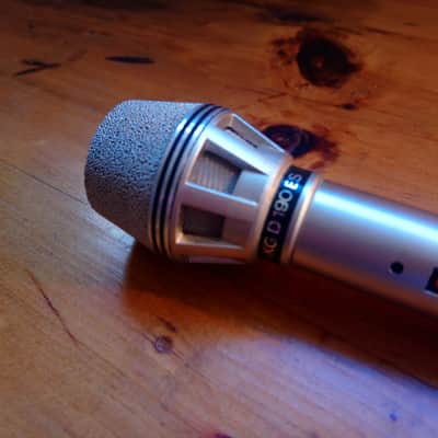 AKG D190 ES Silver image 4