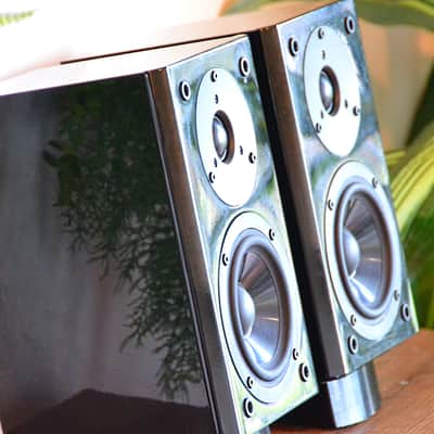 Yamaha NX-E700 2-Way Bookshelf Speakers Piano Black | Reverb