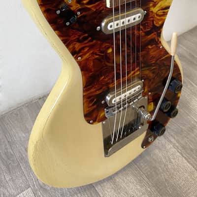 Framus Strato guitar 1963 - Butterscotch image 6