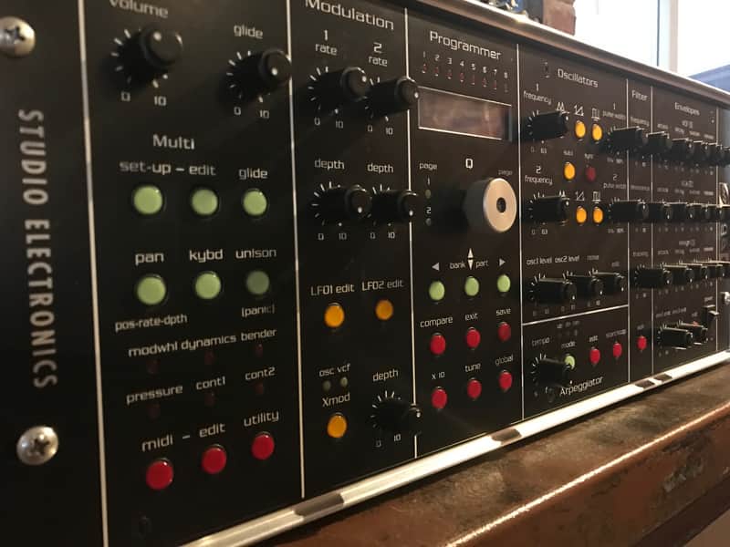 Studio Electronics Omega 8 4-Voice Polyphonic Synthesizer with Rack Case image 1