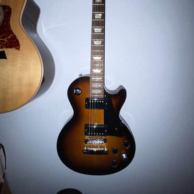 Gibson Les Paul Studio 2008 Fireburst image 4