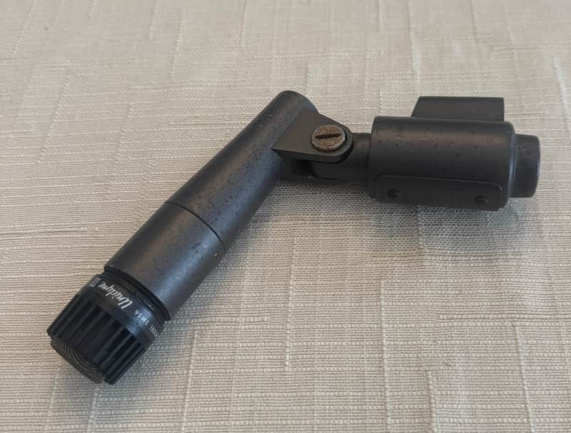 Shure SM56