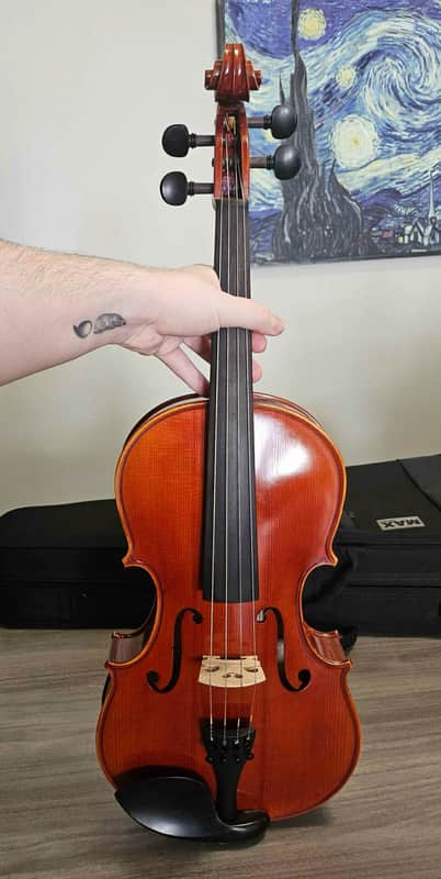 Quinlan & Fabish Wolfgang Amberg Star 16” Viola (Plus Accessories) image 1