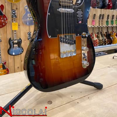 Fender American Professional Classic Telecaster, Rosewood Fingerboard, 3-Color Sunburst image 9