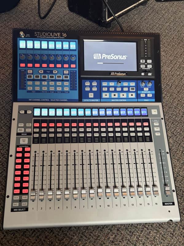 PreSonus StudioLive 16 Series III 16-Channel Digital Mixer 2010s - Standard image 1