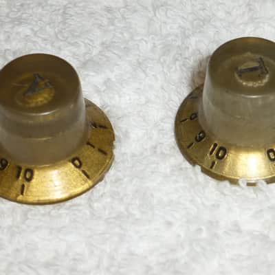 Original Vintage 1960s 1970s Gold Volume and Tone Knobs Matching Set of 2 for Univox Guyatone Teisco  Conrad Kawai Etc. Guitars Made in Japan Excellent image 5