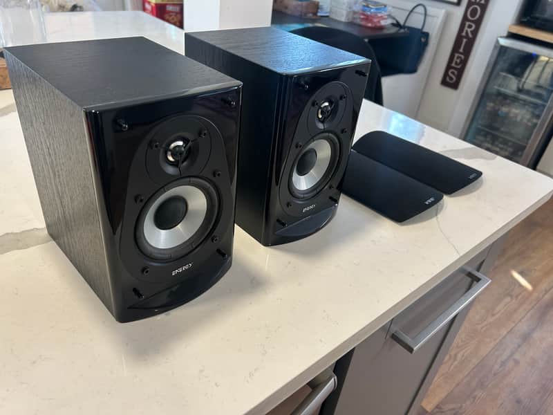 ENERGY Connoisseur CB-5 speakers