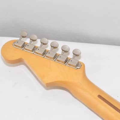 Fender JAPAN ST-57 1997～2000 Electric  Guitar Ref. No.5981 image 14